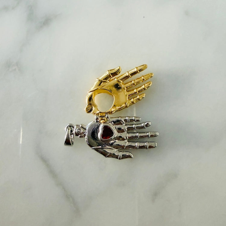 Interactive Holding Hands Charm (Two-Tone SURPRISE)