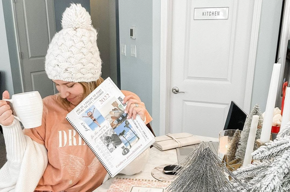 How much should it cost to make a vision board?