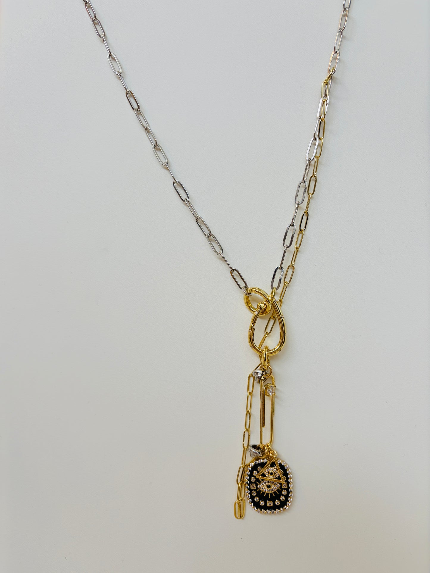 Dripping Gaze Talisman Necklace - (SURPRISE)