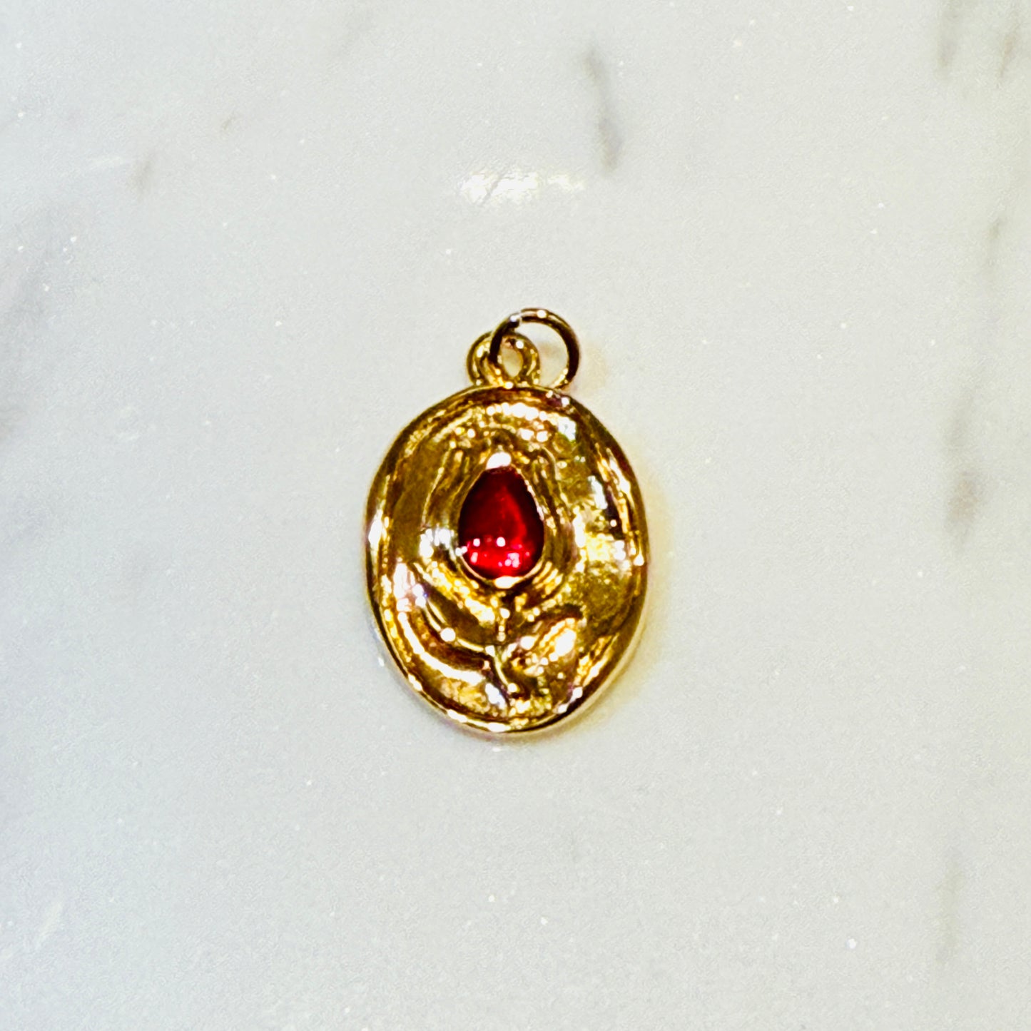 Royal Red Tulip Charm (SURPRISE)