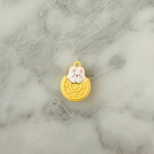 Korea Vanilla Oreo Bunny Charm  (SURPRISE)