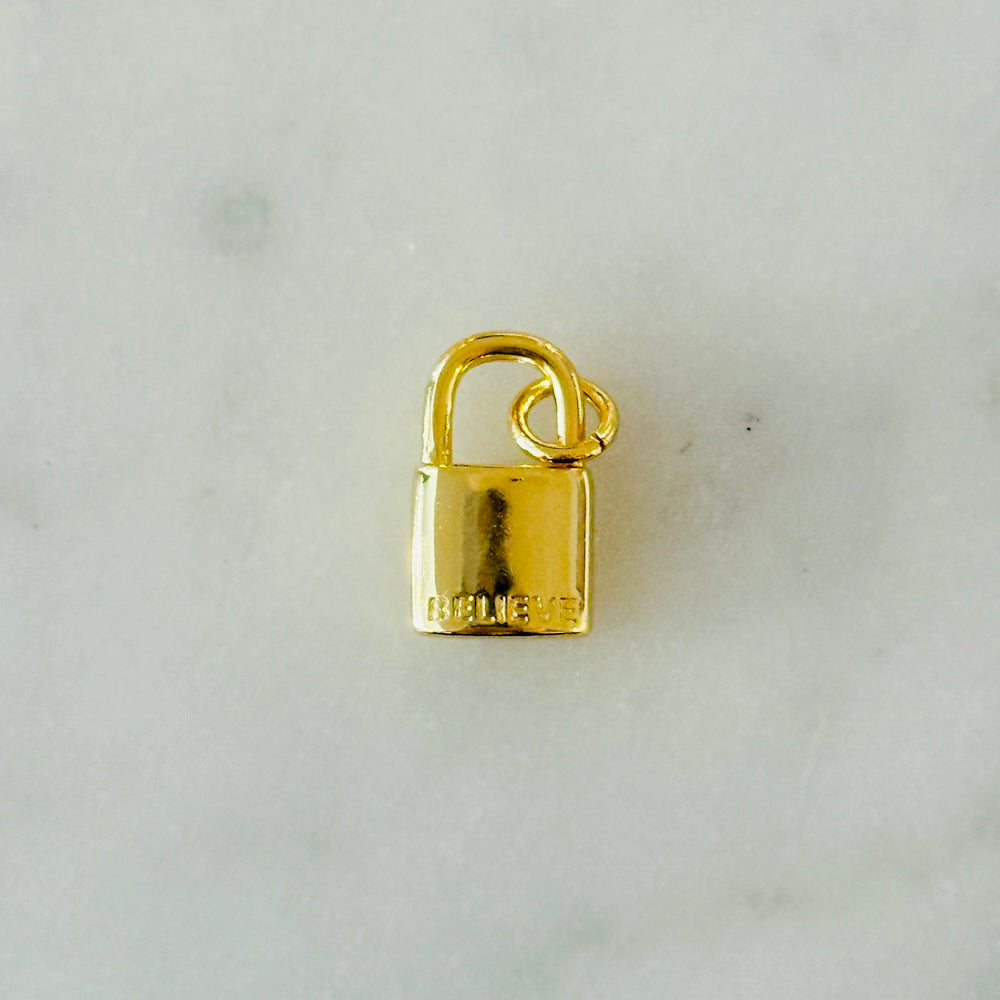 Vision Power Charm Bundle (SURPRISE) (5 Charms)